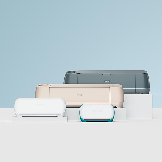 idea%5Fget%2Dstarted%2Din%2Dcricut%2Dcomparison%5Fmachine.png?sw=554&q=85