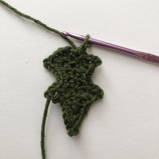 Christmas-stash-busting-ideas_Holly3.jpg?sw=554&q=85