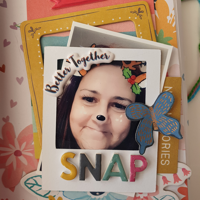 How to Make a Scrapbook Mini Album Hobbycraft