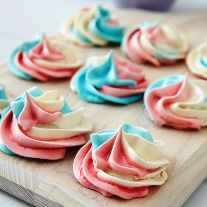 How to Throw an New Year's Eve Party Hobbycraft