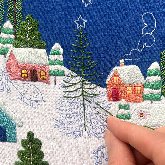 festive%5Fvillage%5Fstitch%5Falong%2Dweek%5F4b.jpg?sw=554&q=85