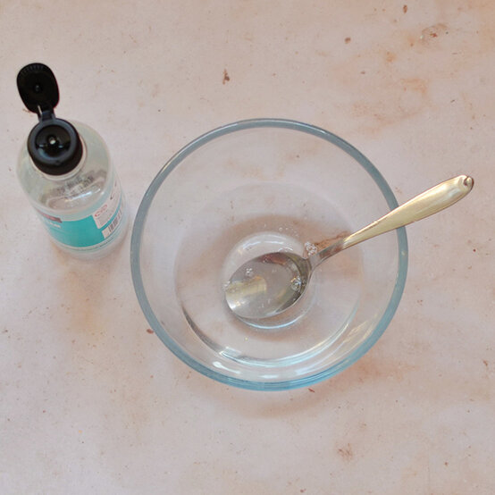 new-years-eve-kids-crafts28.jpg?sw=554&q=85