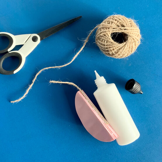 idea_honeycomb-eggs_step9.jpg?sw=554&q=85