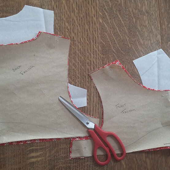 simple-dress-step3.jpg?sw=554&q=85