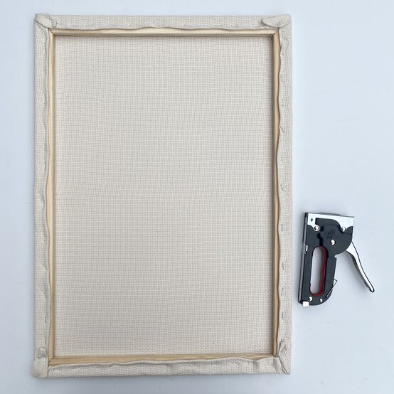 how-to-prepare-a-punch-needle-frame-step_13_reverse_of_finished_frame.jpg?sw=554&q=85