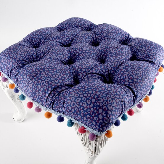 upcycle-footstool_step-9.jpg?sw=554&q=85