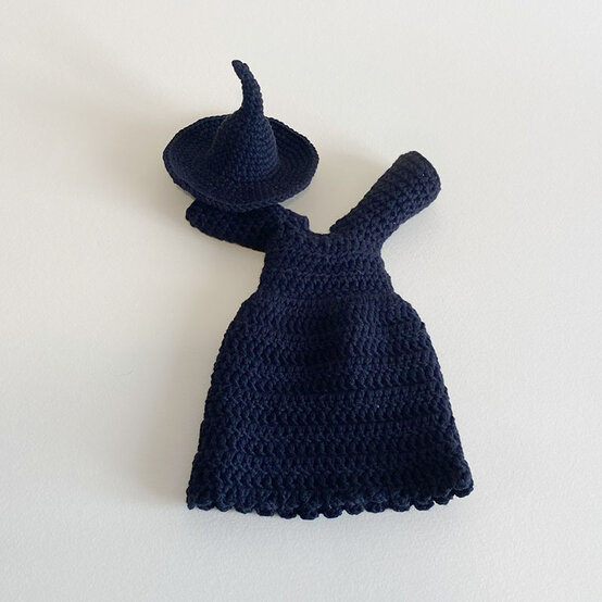 Tiny%2DFriends%2DHalloween%5FWitch2.JPG?sw=554&q=85