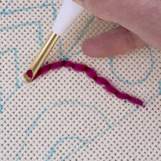 Idea_how-to-make-a-3d-punch-needle-letter_step6.jpg?sw=554&q=85