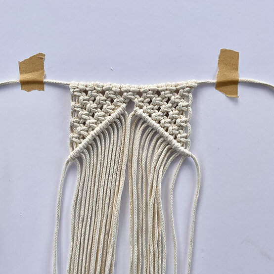 Idea_How-to-Make-a-Wedding-Macrame-Bouquet-Wrap_Step9.JPG?sw=554&q=85