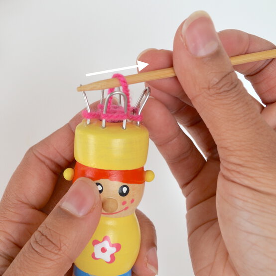 How%2Dto%2DMake%2DFrench%2DKnitted%2DFlowers%2D10.JPG?sw=554&q=85