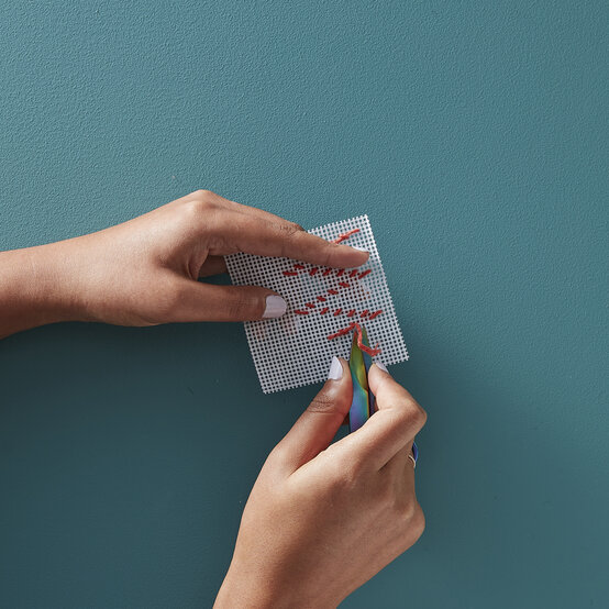 get_started_in_bargello_step-6.3.jpg?sw=554&q=85