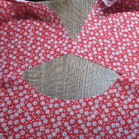 simple-dress-step8.jpg?sw=554&q=85