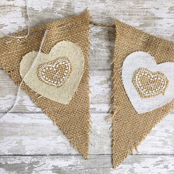 bridal_bunting_bunting_6.jpg?sw=554&q=85