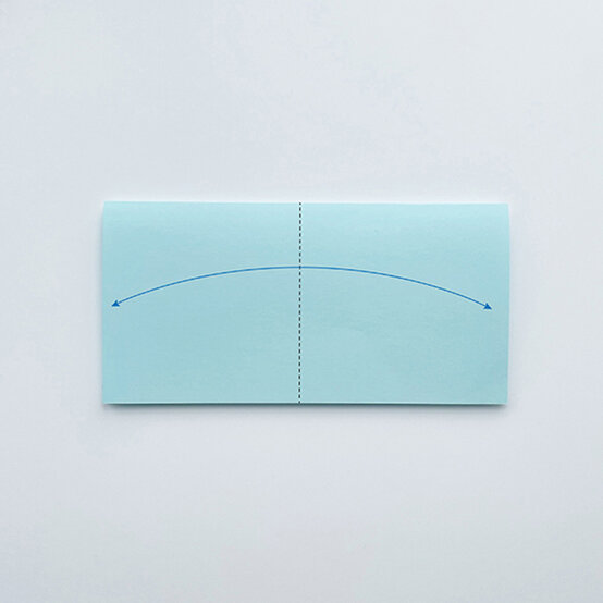 how-to-fold-an-origami-egg-cup-step-2.jpg?sw=554&q=85