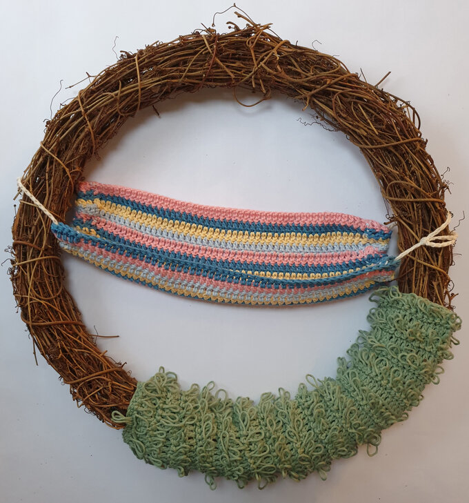 how_to_crochet_a_summer_garden_wreath_loopy-grass--hammock.jpg?sw=680&q=85