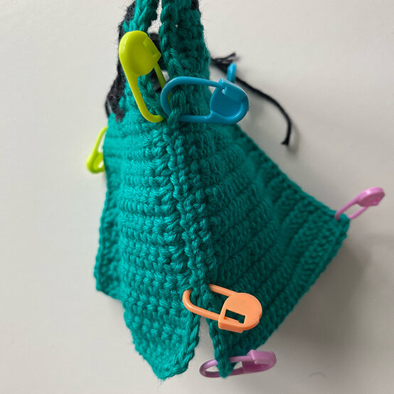 amigurumi-doll-10d.jpg?sw=554&q=85