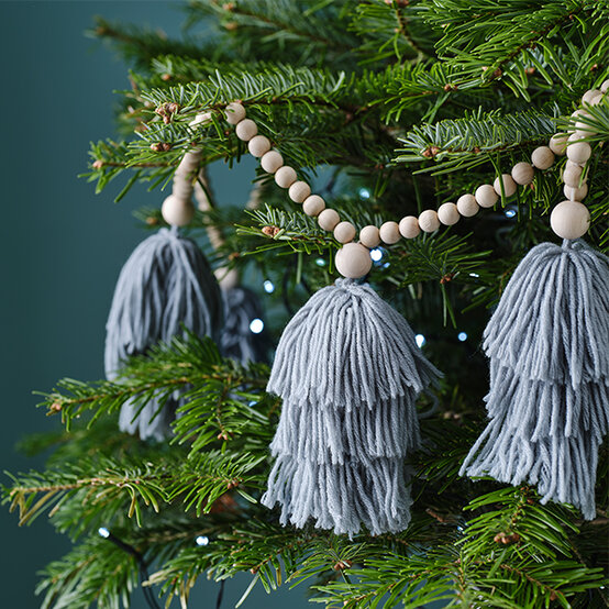 tiered-tassel-garland.jpg?sw=554&q=85