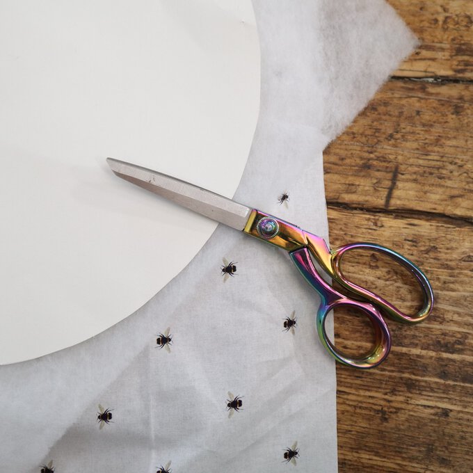 how-to-sew-placemats-and-napkins_placemat_step3a.jpg?sw=680&q=85