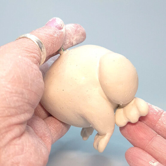 idea%5Fnovelty%2Dchristmas%2Ddecorations%2Dfrog%5Fstep%2D21.jpg?sw=554&q=85