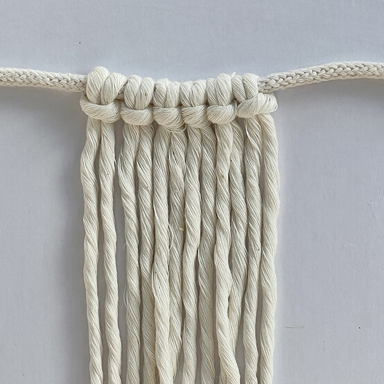 Idea_macrame-stash-busting-_hairclip-STEP1.jpg?sw=554&q=85