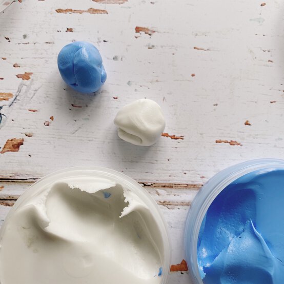 2_how-to-make-a-mould-for-resin.jpg?sw=554&q=85