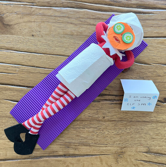 idea%5Fquick%2Dand%2Deasy%2Dchristmas%2Delf%2Dideas%5Fstep%2D40.jpg?sw=554&q=85