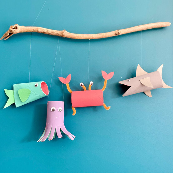 idea_how-to-make-a-diy-mobile_step7b.jpg?sw=554&q=85