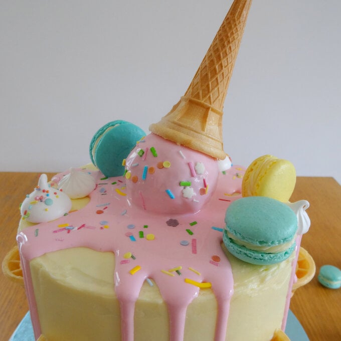 funfetti-ice-cream-cake_step13.jpg?sw=680&q=85