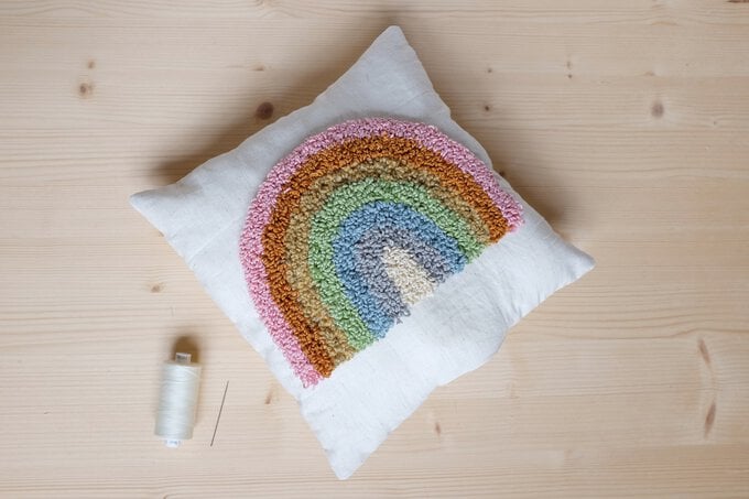 rainbow_punch_needle_cushion10.jpg?sw=680&q=85