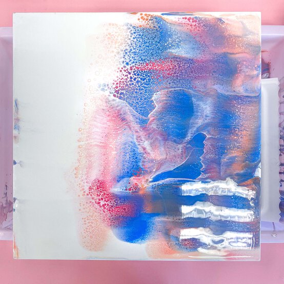 fluid-pouring_step5_6.jpg?sw=554&q=85