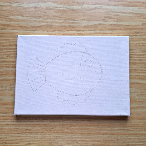 ideas%5Fpainting%2Dideas%2Dfor%2Dkids%5Ffish%5Fstep%2D1c.jpg?sw=554&q=85