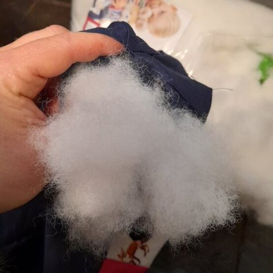 how_to_make_a_flower_floor_cushion_8b.jpg?sw=554&q=85