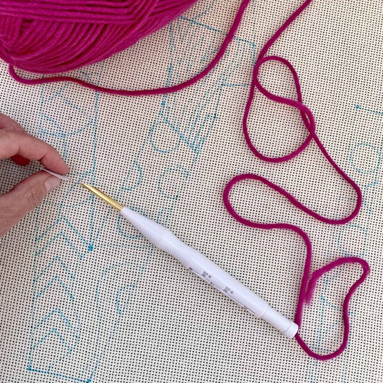 Idea_how-to-make-a-3d-punch-needle-letter_step4.jpg?sw=554&q=85