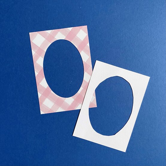 Idea_how-to-make-an-easter-aperture-card_step2.jpg?sw=554&q=85