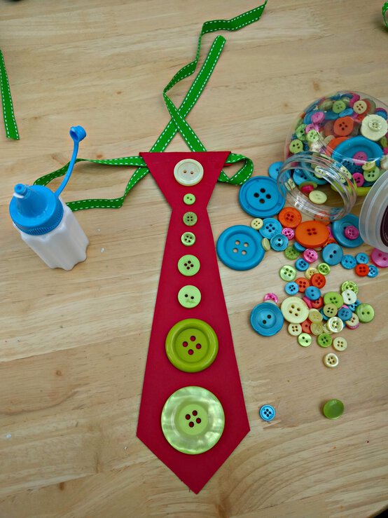 tie-6.jpg?sw=554&q=85