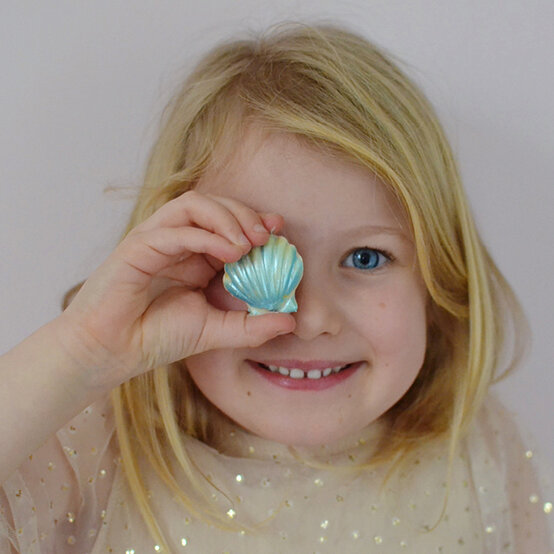 shell-chocolates10.jpg?sw=554&q=85