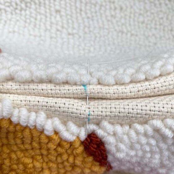 ideas%5Fhow%2Dto%2Dmake%2Da%2Dpunch%2Dneedle%2Dtoadstool%2Dcushion%5Fstep%2D6a.jpg?sw=554&q=85