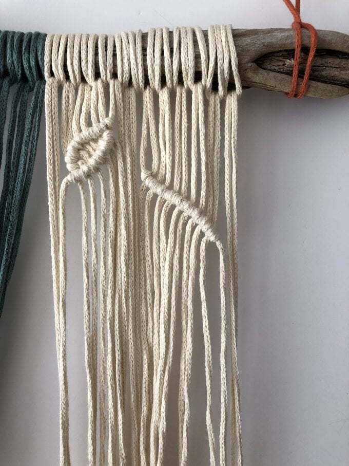 how_to_make_an_autumn_leaves_macrame_wallhanging_image_6.jpg?sw=680&q=85