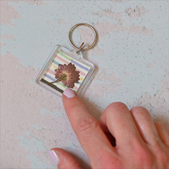 crafts-for-international-friendship-day21.jpg?sw=554&q=85