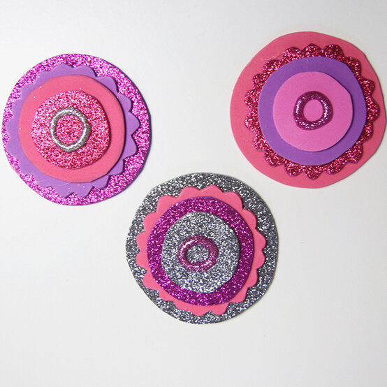 mothers-day-foam-flowers-1d.jpg?sw=554&q=85