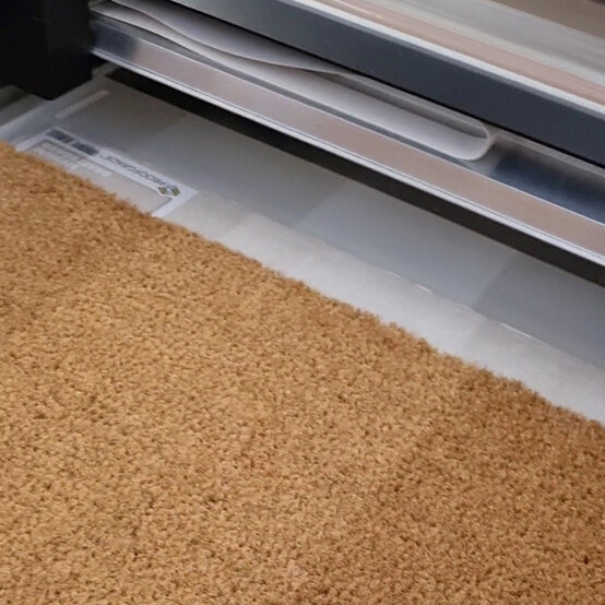 idea_glowforge-easter-doormat_step3b.jpg?sw=554&q=85