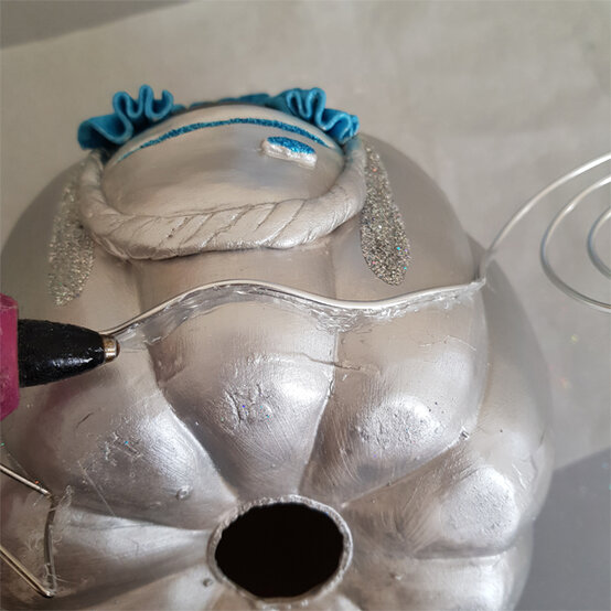 12.600x600.jpg?sw=554&q=85