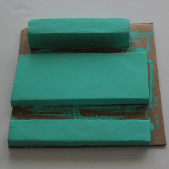 clay-ipad-stand-little-button-diaries-2.jpg?sw=554&q=85