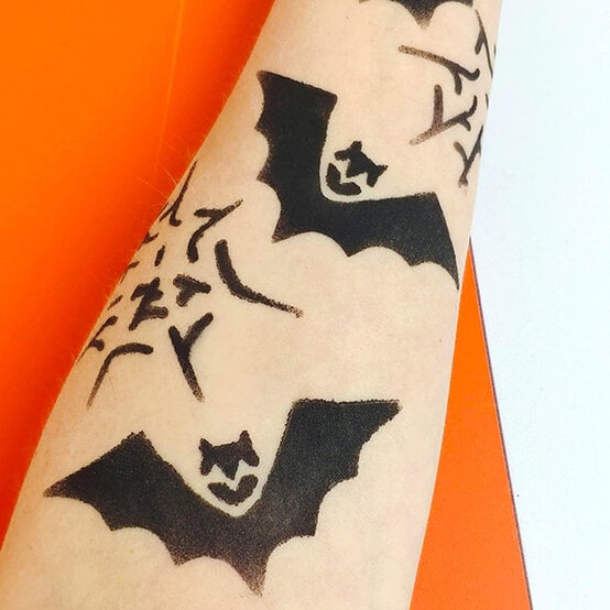 face-paint-bats.jpg?sw=554&q=85