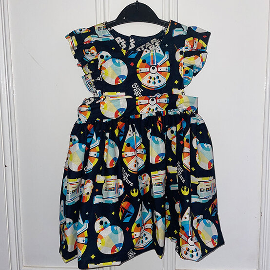 artisan-beth-vaughan-flutter-sleeve-star-wars-dress.jpg?sw=554&q=85