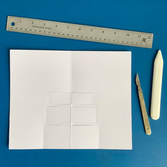 idea_pop-up-birthday-card_step2.jpg?sw=554&q=85