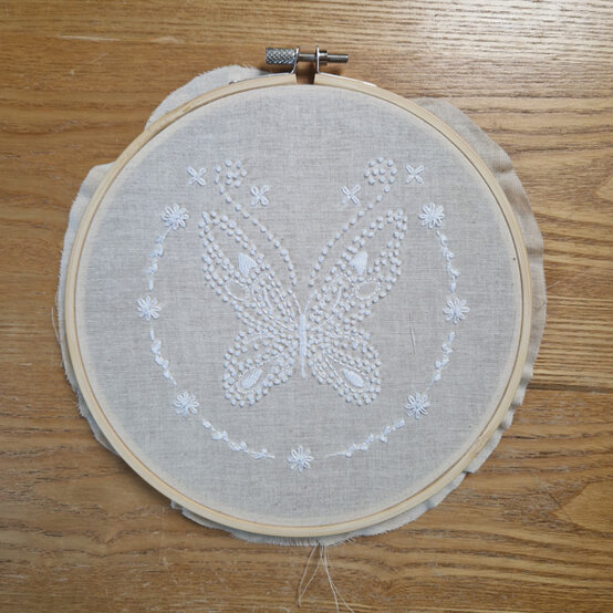 idea%5Fcandle%2Dwicking%2Dembroidery%2Dideas%5Fstep%2D07.jpg?sw=554&q=85