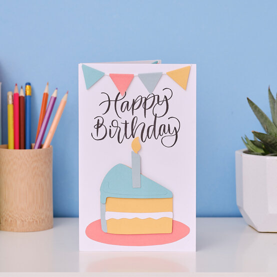 idea_pop-up-birthday-card_step12.jpg?sw=554&q=85