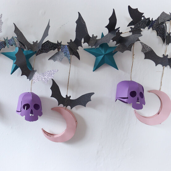halloween-garland-step-6.jpg?sw=554&q=85