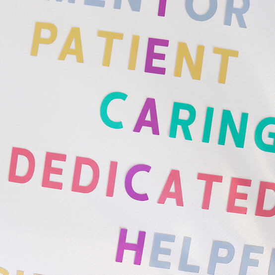 cricut_thank-you-teacher_frame_wall-art_step-3_2.jpg?sw=554&q=85